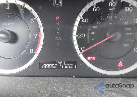 2010 Honda Accord 2.4 Lx из США, поврежденный, VIN 1HGCP2F33AA007365